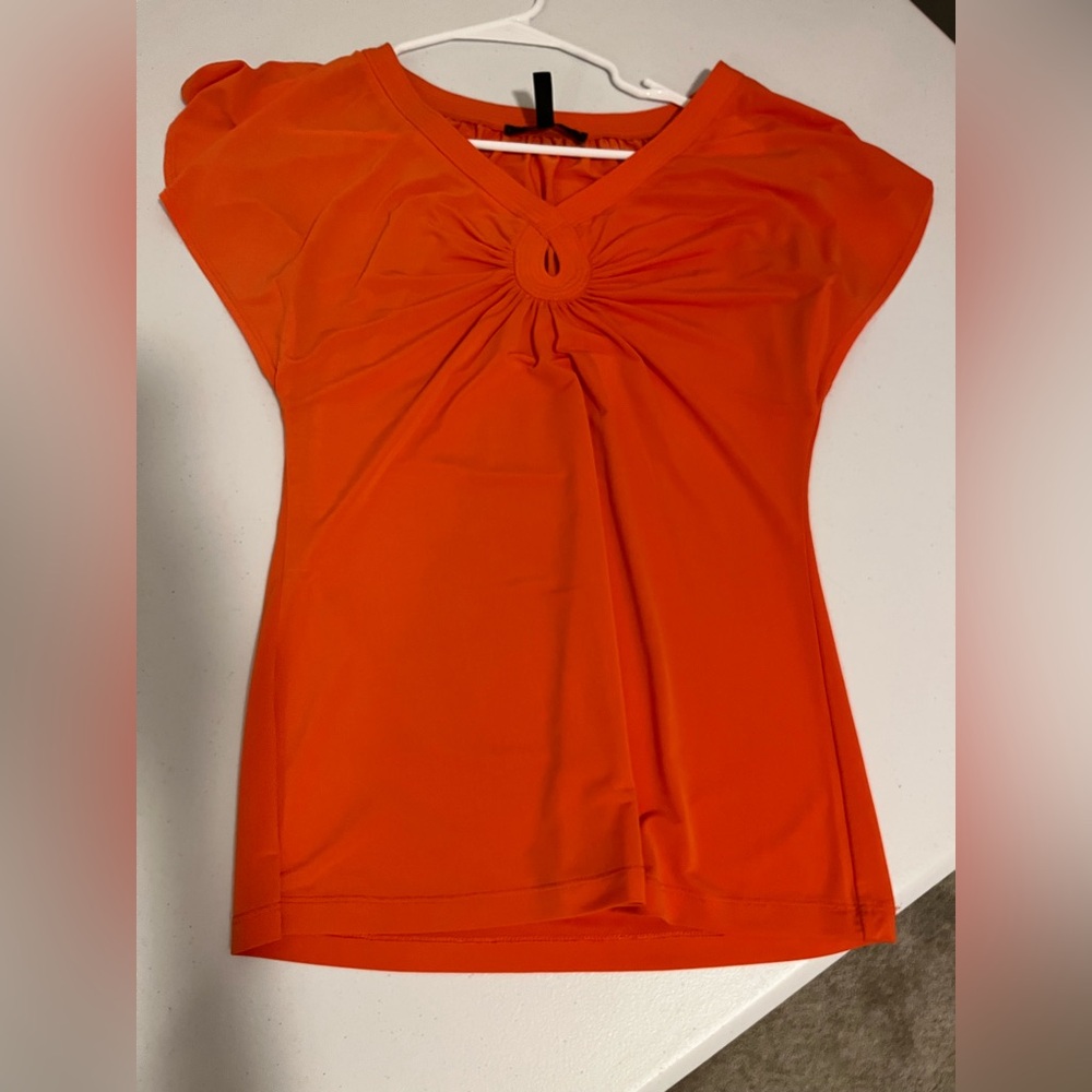 Orange BCBGMaxazria short sleeve jersey top